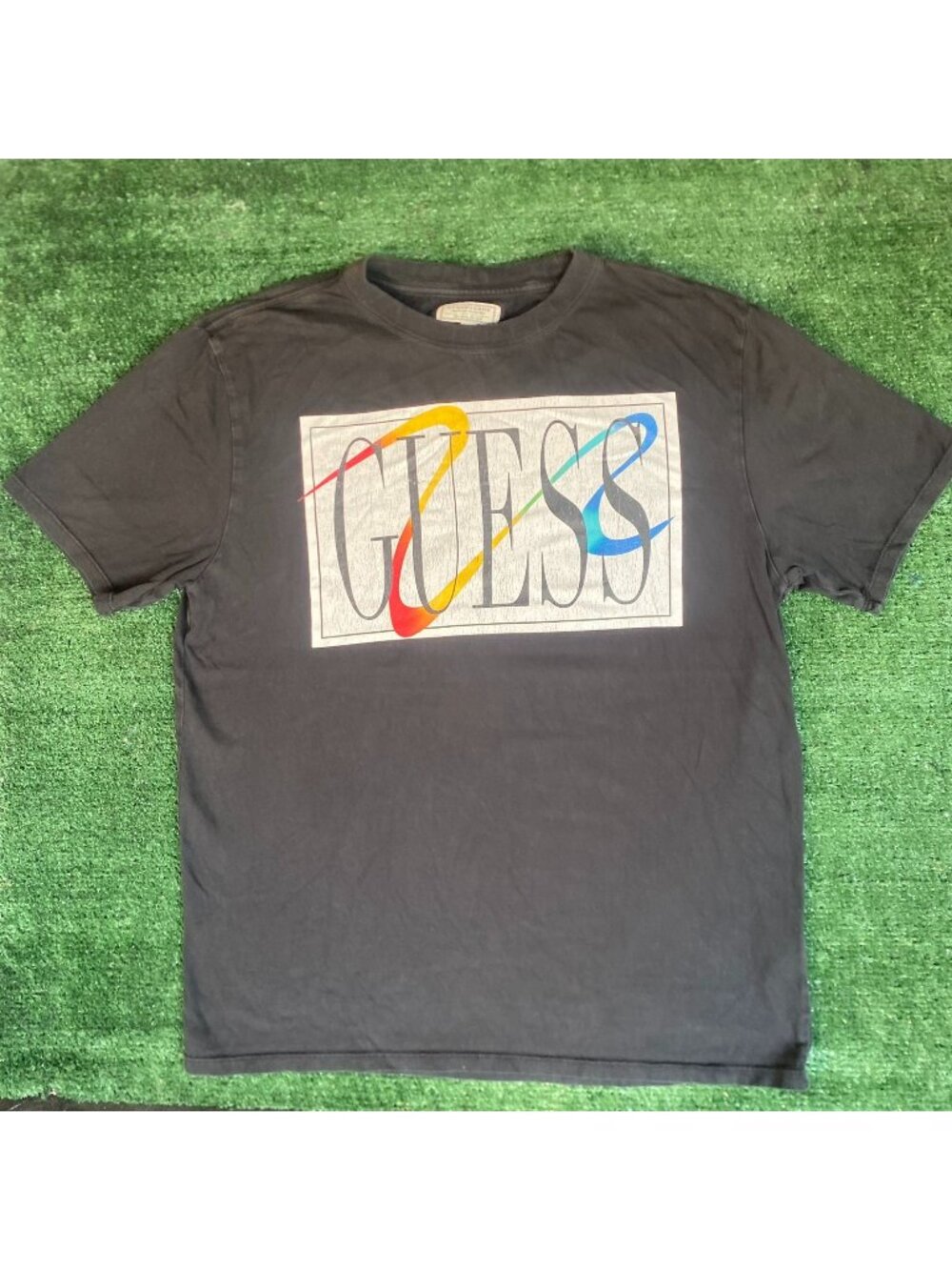Vintage 90s Guess Jeans Box Logo T-Shirt Black M Colorful Rainbow Streetwear